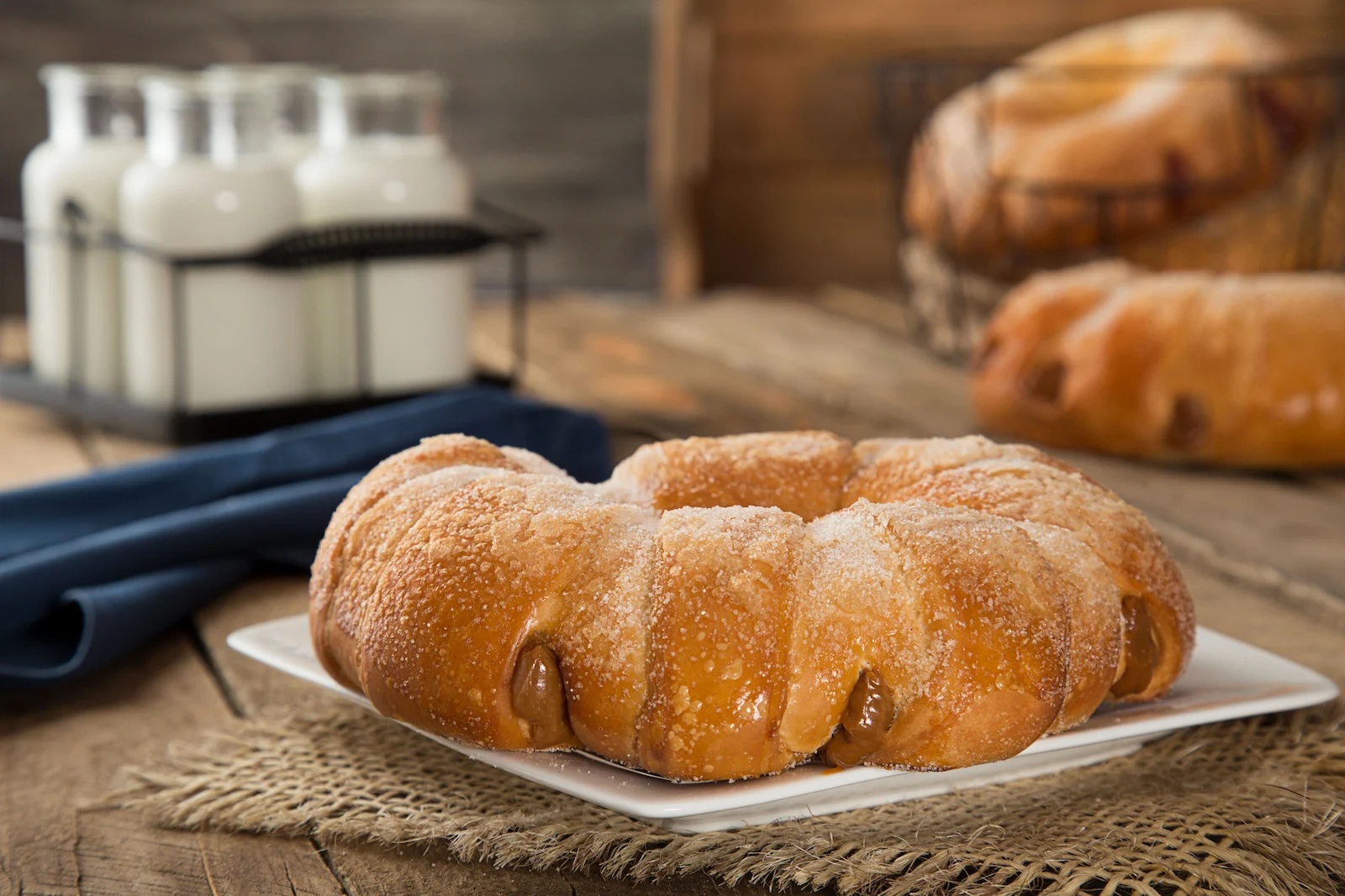 Dulce de Leche Ring-Shaped Bread